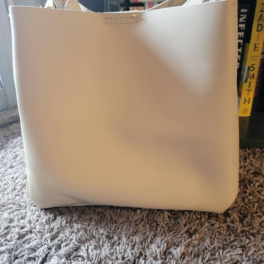 AP Bone Butterfly Bucket Bag
